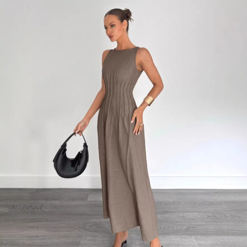 Odette Elegante Effen Jurk Camel detail 3